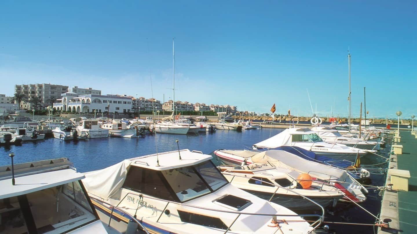 Puerto de Roquetas de Mar