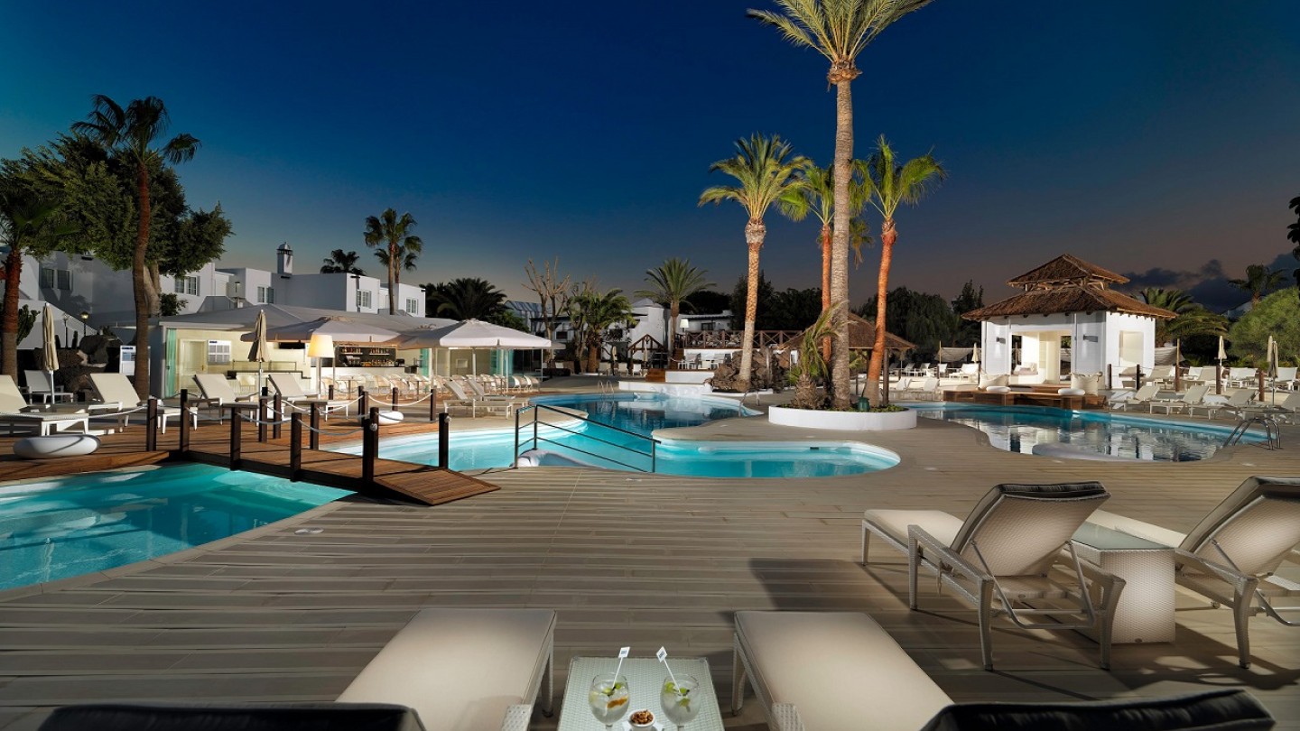 White Suites
