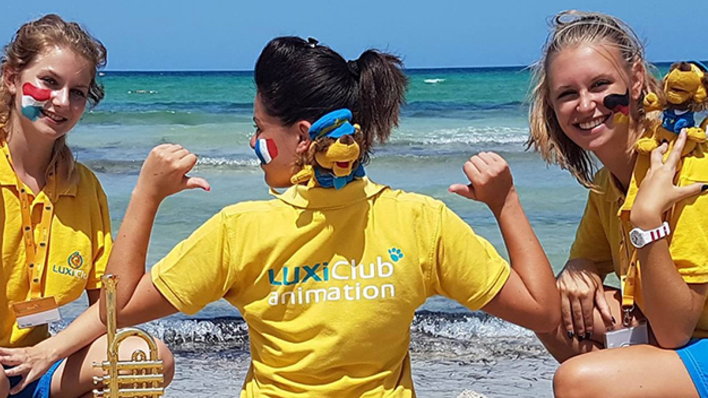 LUXiClub job